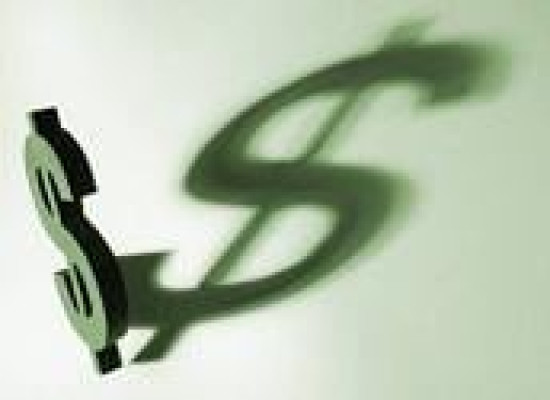 Al cierre. El aumento de probabilidades de subidas de tipos sienta bien a los bancos