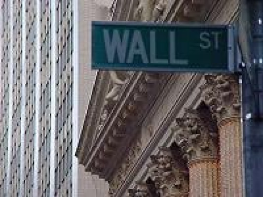 Apertura en Wall Street. Los ojos en los bancos centrales pero el crudo sigue dando operaciones intradía