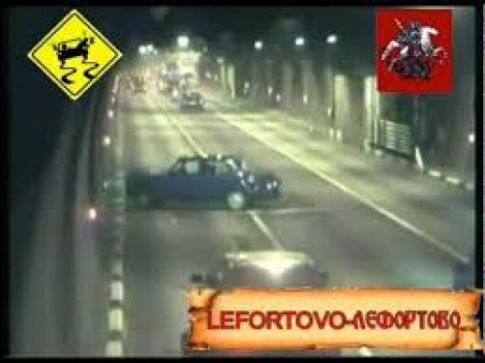 El túnel de Lefortovo y el lateral del Dax