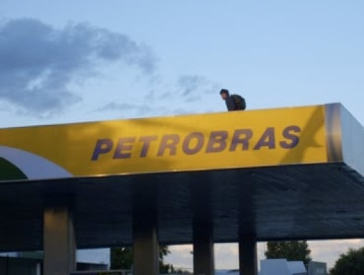 Petrobras se centra en la producción nacional