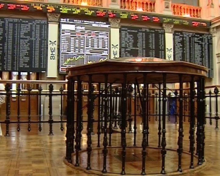 El Ibex mantiene por poco los 11.000 puntos