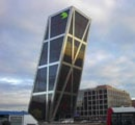 Caja Madrid emitirá hasta 3.000 millones en preferentes