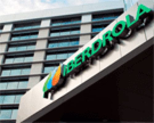 Iberdrola recorta inversiones, pero aspira a objetivos