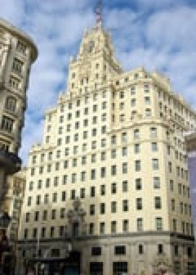 Telefónica incrementa un 23,5% su beneficio