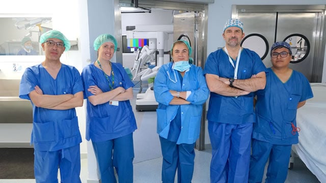 El Hospital Universitario La Luz realiza su primera cirugía torácica con el robot Da Vinci Xi recién incorporado
