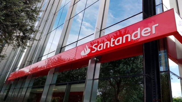 Goldman Sachs eleva a 12,6 euros el precio de Santander antes del Día del Inversor