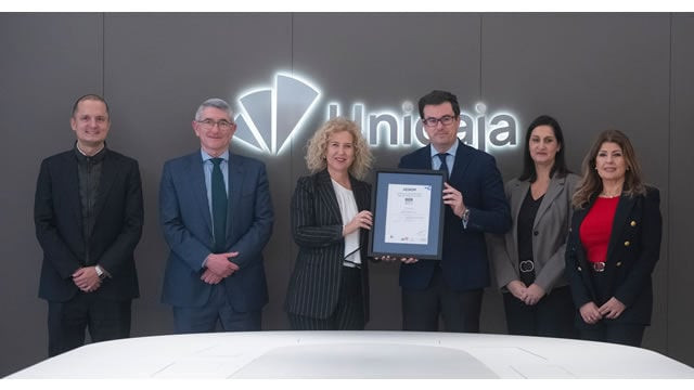 Unicaja renueva la certificación de AENOR que respalda su compromiso con la seguridad y la salud laboral