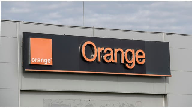 Orange anuncia la firma de un acuerdo vinculante con Lorca para adquirir su participación del 50% en MasOrange