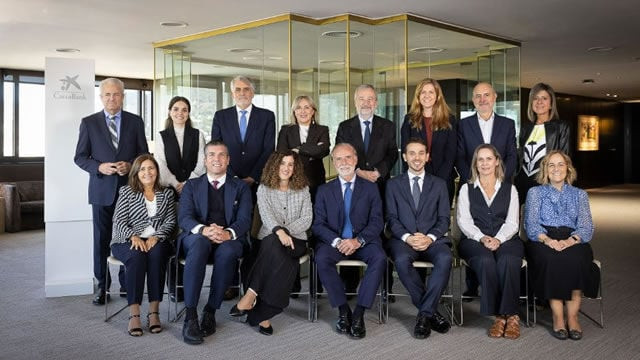 Tomás Muniesa se reúne con el Comité Consultivo de accionistas para exponer su visión sobre las perspectivas futuras de CaixaBank