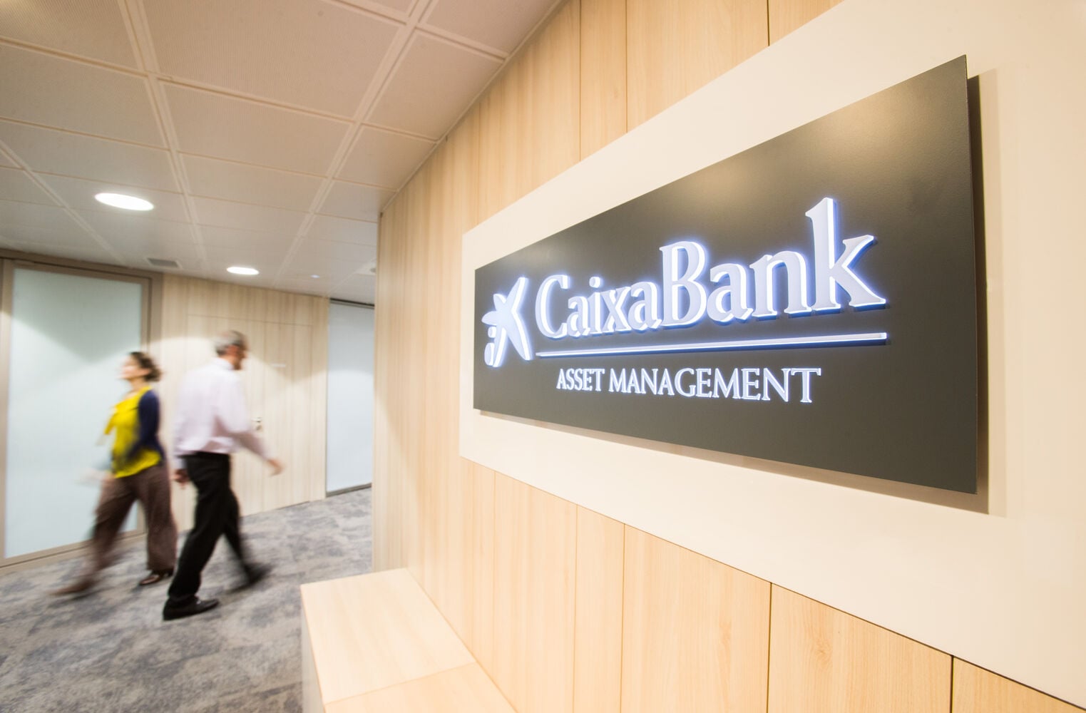 CaixaBank AM supera los 100.000 millones de euros de activos gestionados en fondos de inversión nacionales, récord histórico