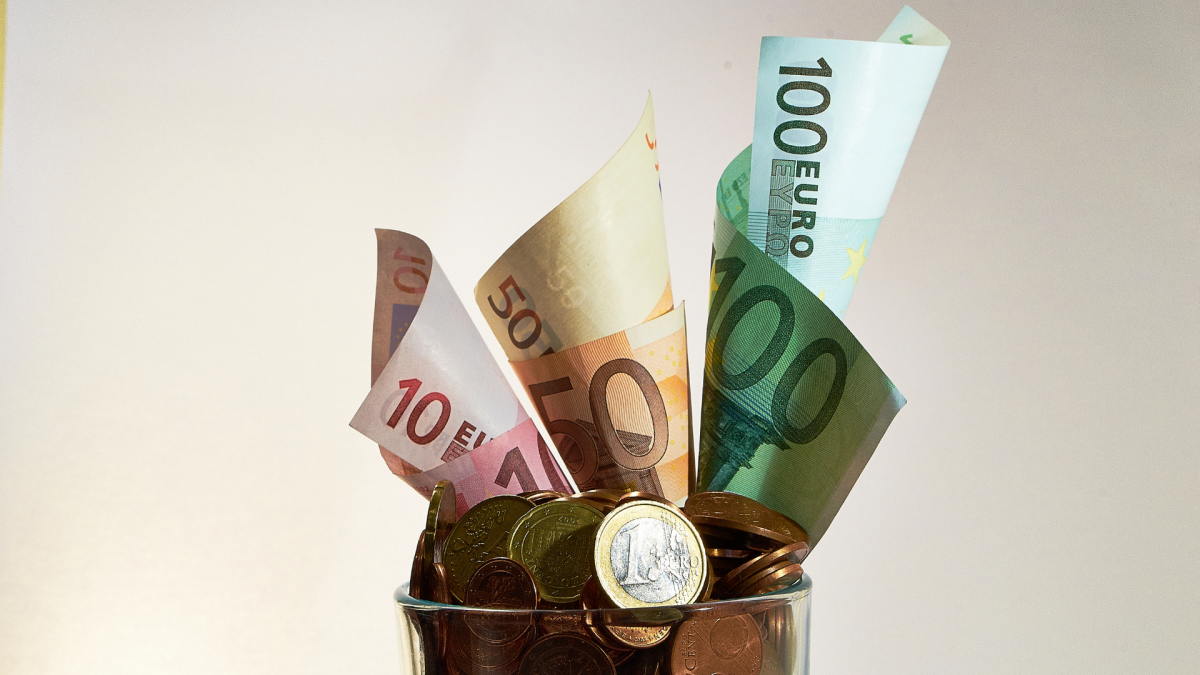 Los ahorradores europeos atrapados en el efectivo
