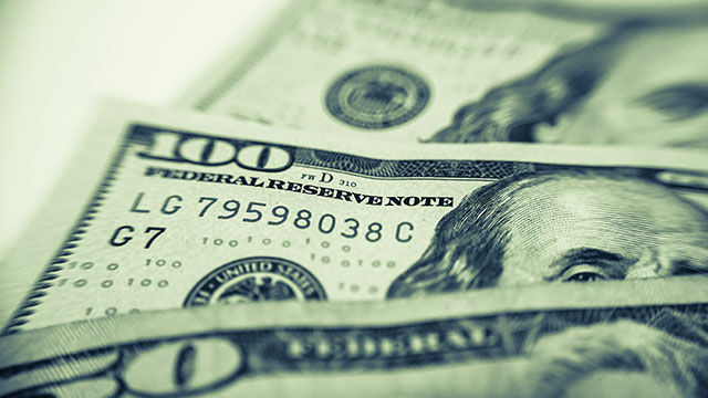 Por qué la “sonrisa torcida” del dólar podría poner patas arriba la asignación de activos