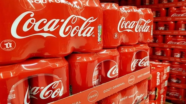 Coca-Cola EP registra un beneficio neto de 1.444 millones. Lanza recompra y anuncia dividendo histórico