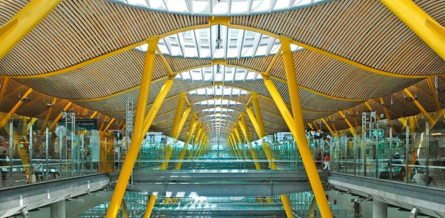 Aena aumenta su beneficio un 27,3%, hasta los 1.449,8 millones de euros