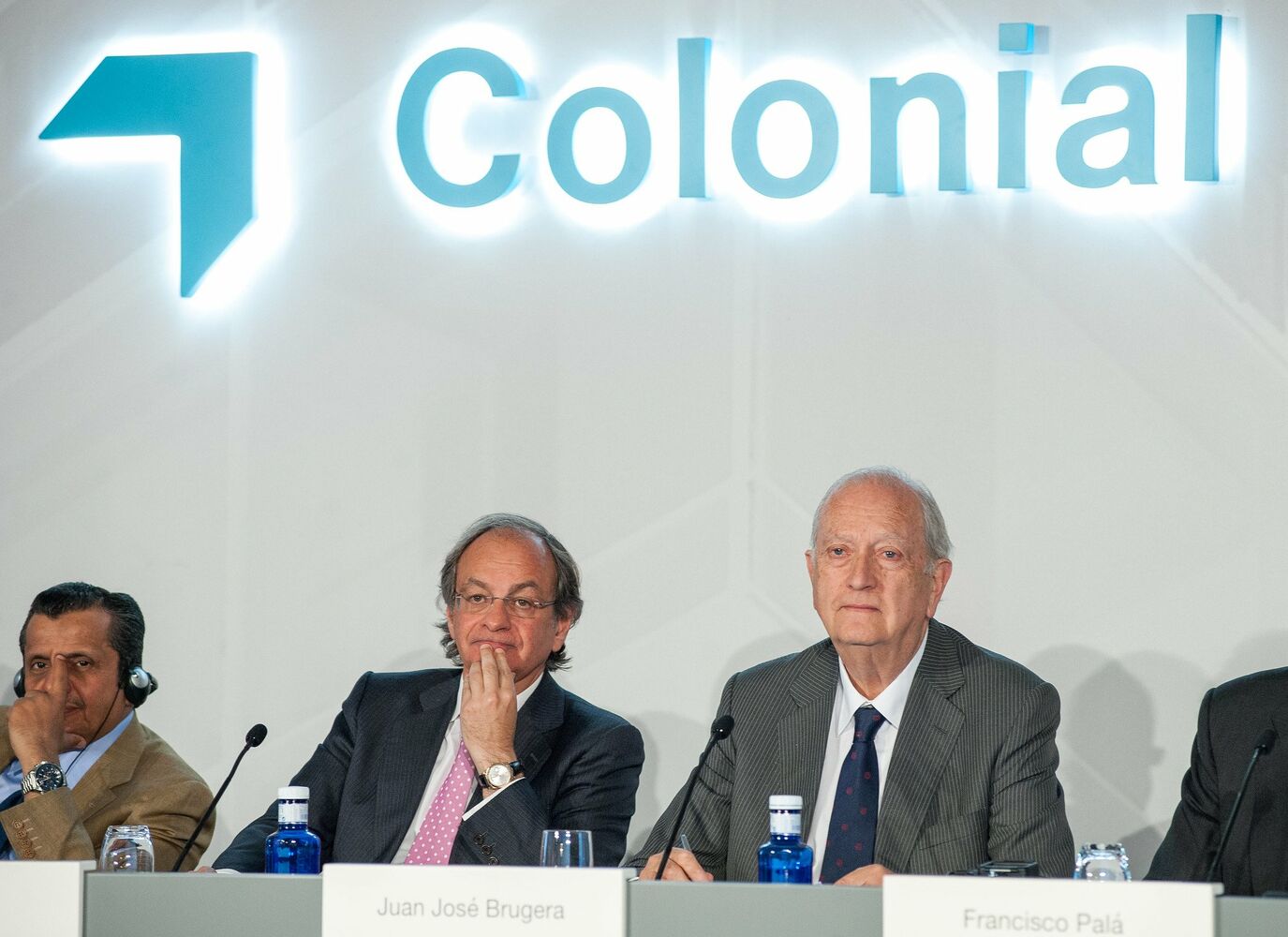 Colonial aguanta a la espera de bajada de tipos
