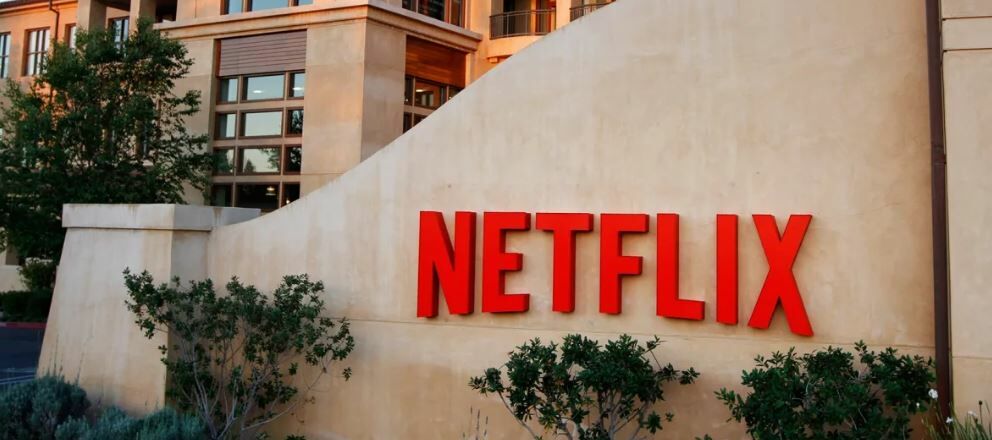 Netflix o Elegidos para la Gloria... pero no hasta al menos el verano