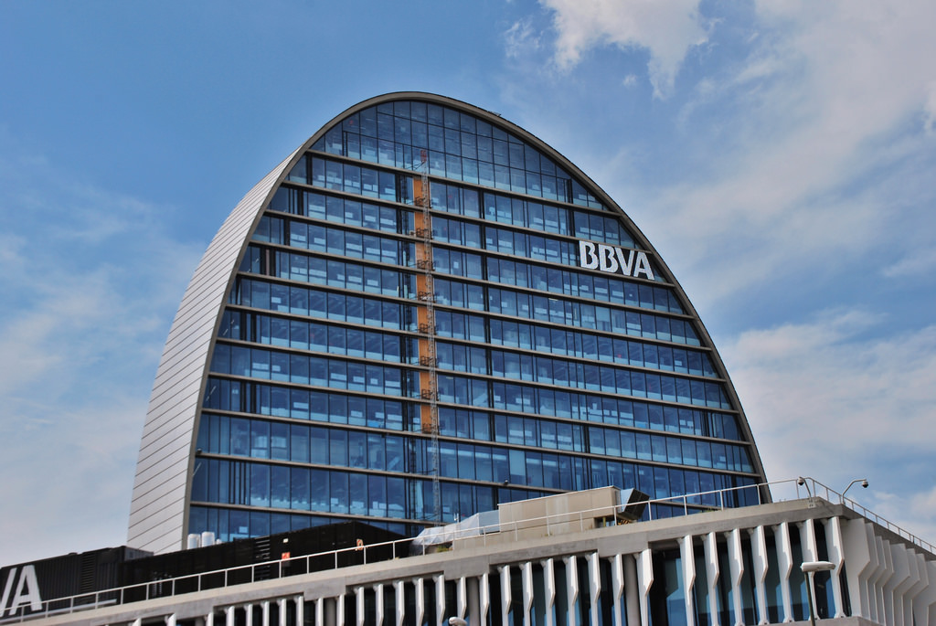 BBVA: Tercer intento de ruptura de la zona de resistencia relevante