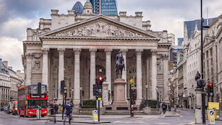 ¿Qué significa la reacción de la libra para la economía británica?