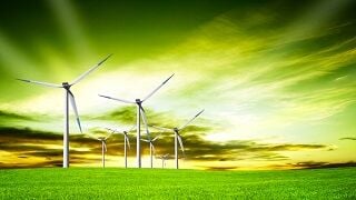 Explosión de energía alternativa en los hogares españoles pero no en el Ibex