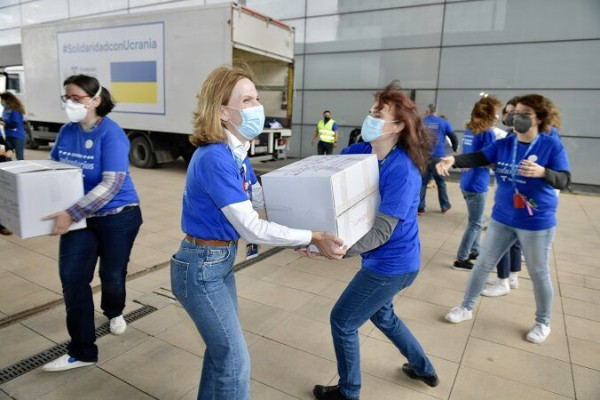 Telefónica se moviliza por Ucrania a través de una campaña de donación