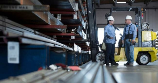 La recuperación de la industria pierde fuelle en España