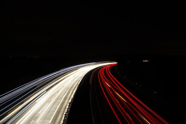 ¿Cómo beneficiarnos de los metales energéticos gracias al Coche Eléctrico?