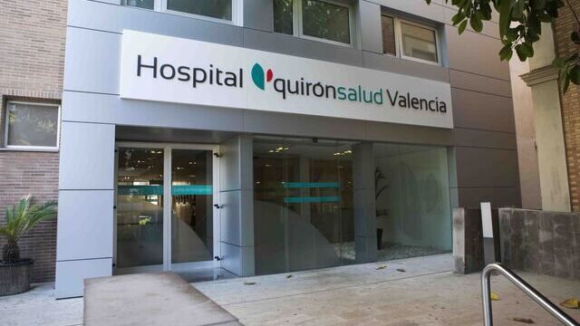 El artista Dani Férnandez intervenido con éxito en el Hospital Quirónsalud Valencia
