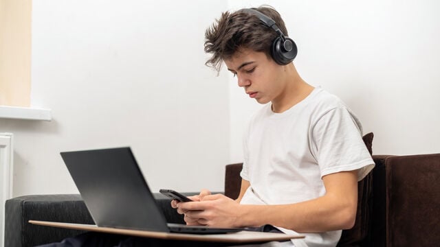 Santander acompaña a los más jóvenes con una experiencia financiera más intuitiva