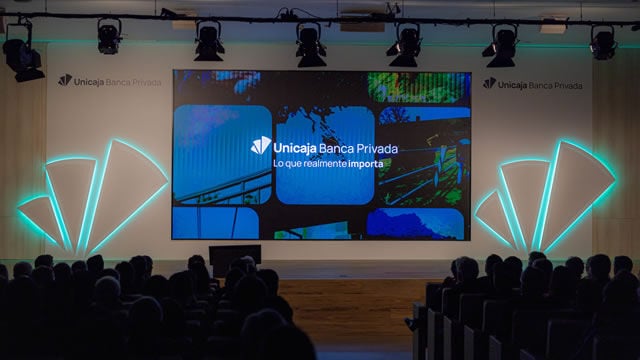 Unicaja reúne a cerca de 300 clientes de Banca Privada y Empresas para analizar los retos de la planificación patrimonial y sucesoria