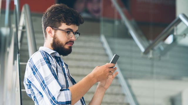 Santander mejora su oferta para profesionales con ventajas financieras y servicios exclusivos