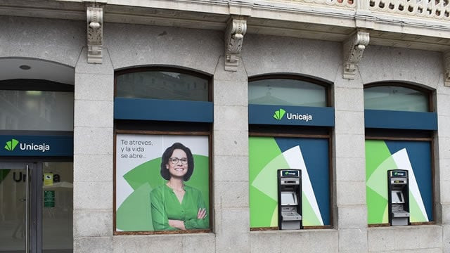 Unicaja ofrece a sus clientes financiación para el pago de la Renta y el anticipo de la devolución